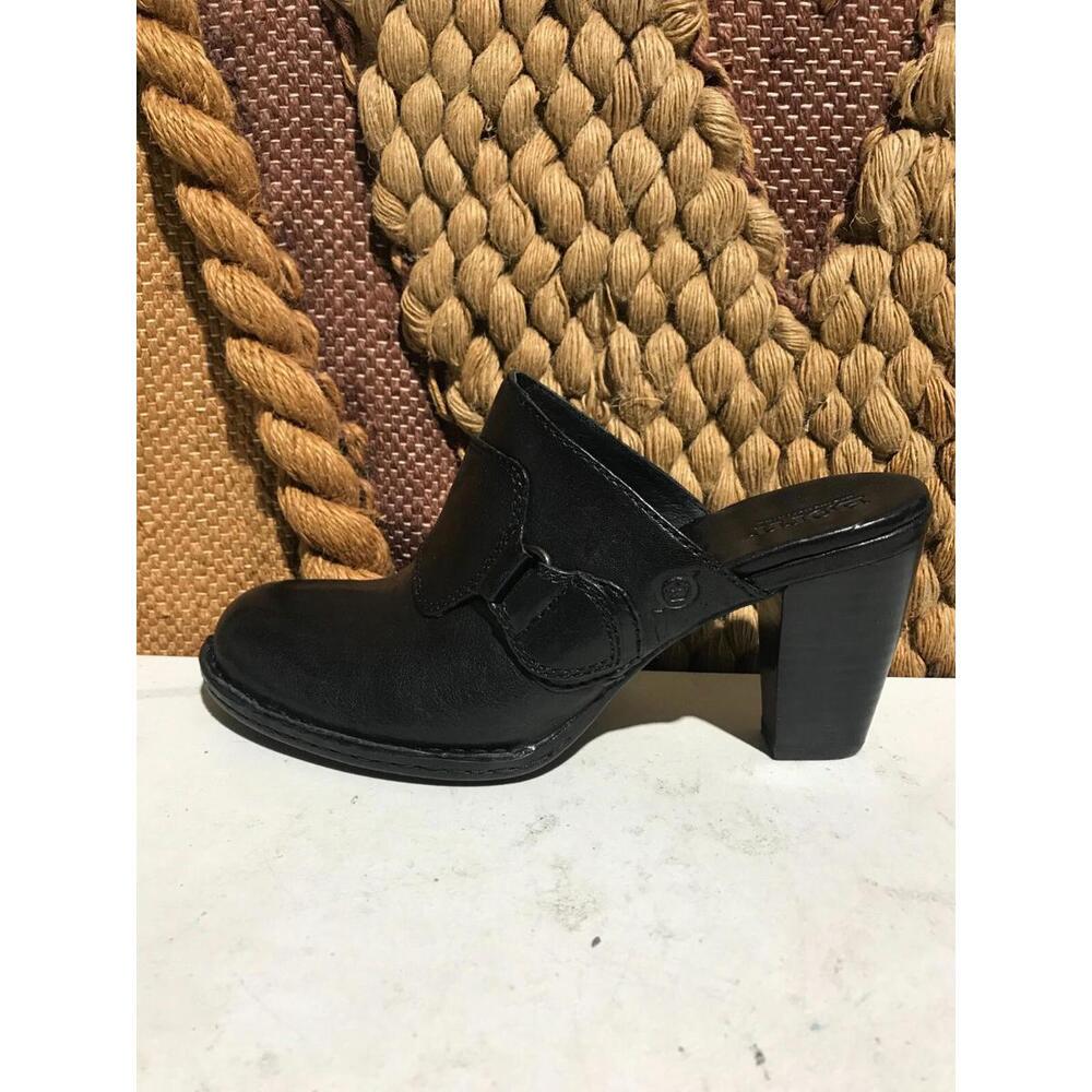 Born Women’s Black Leather Susie Slip On Clogs Size 8